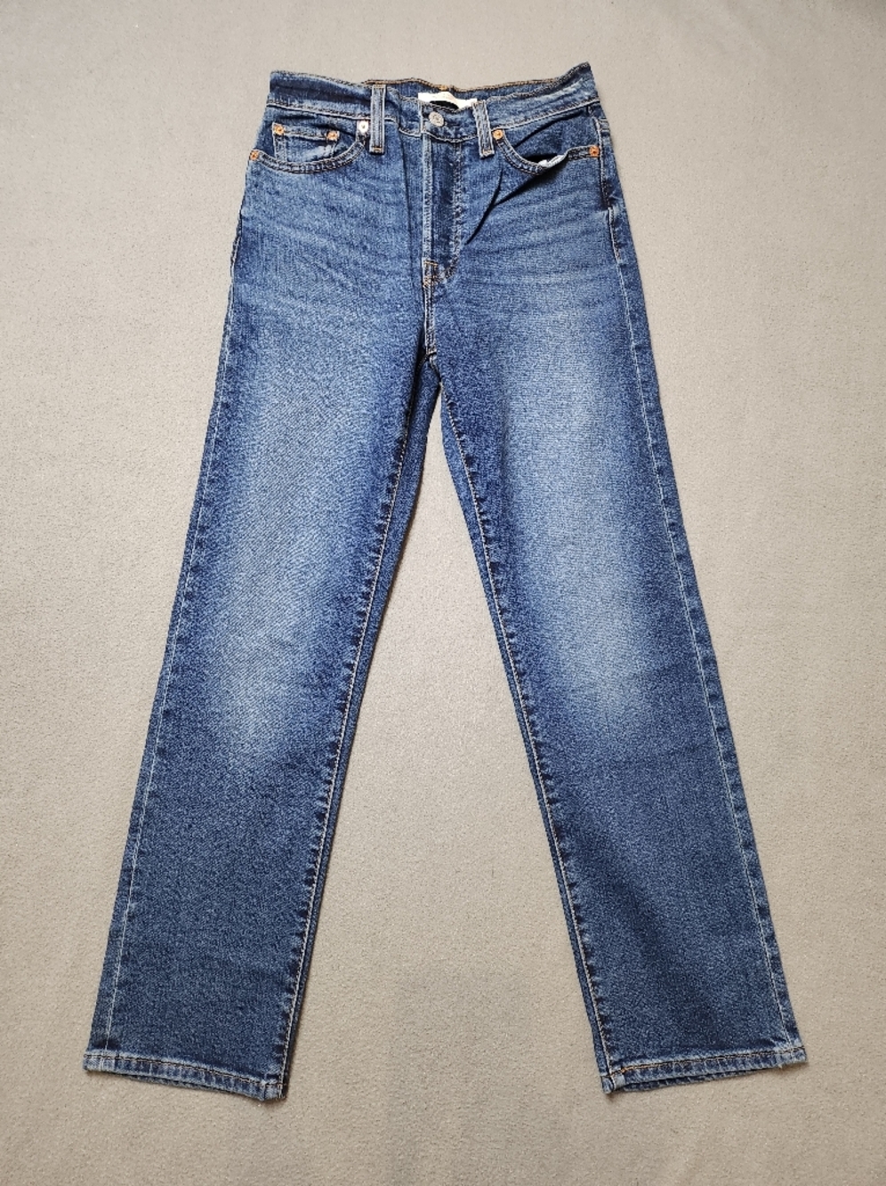 Levis Wedgie Straight Button Fly High Rise Premium Jeans Med Blue Wash Size 26